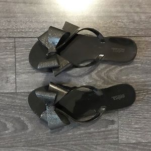 Melissa Jelly Flip Flops, Size 37. Black. Excellent conditions.